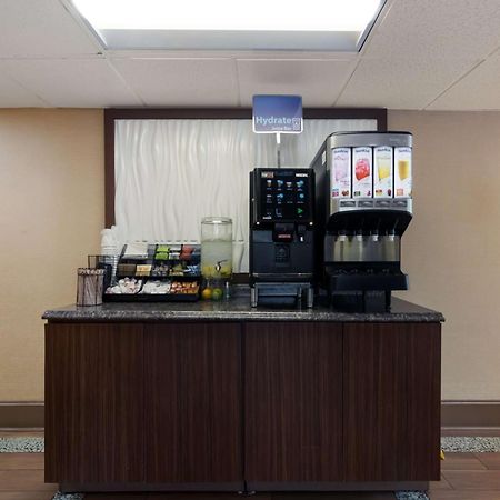 Best Western Hampton Coliseum Inn Eksteriør billede