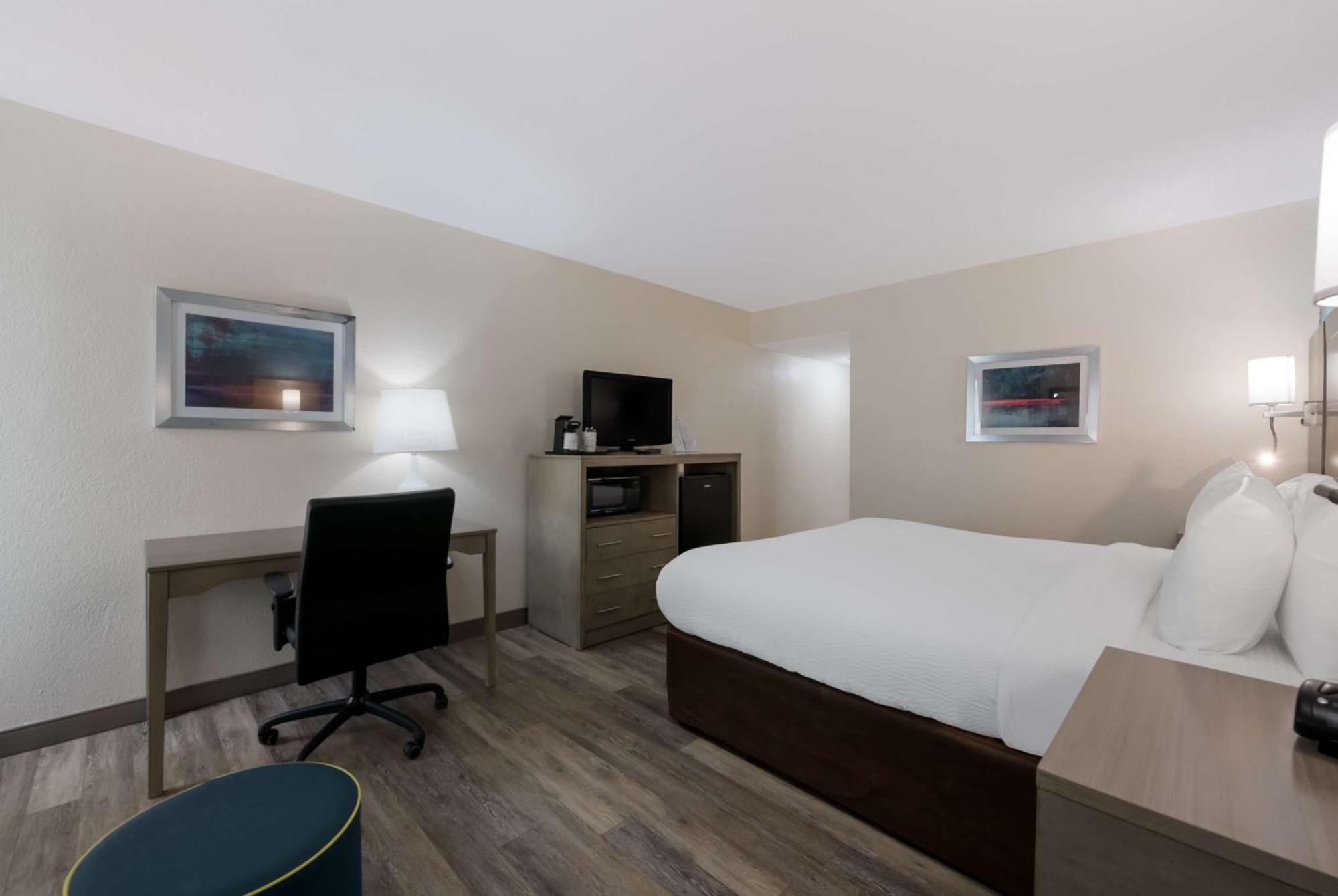 Best Western Hampton Coliseum Inn Eksteriør billede