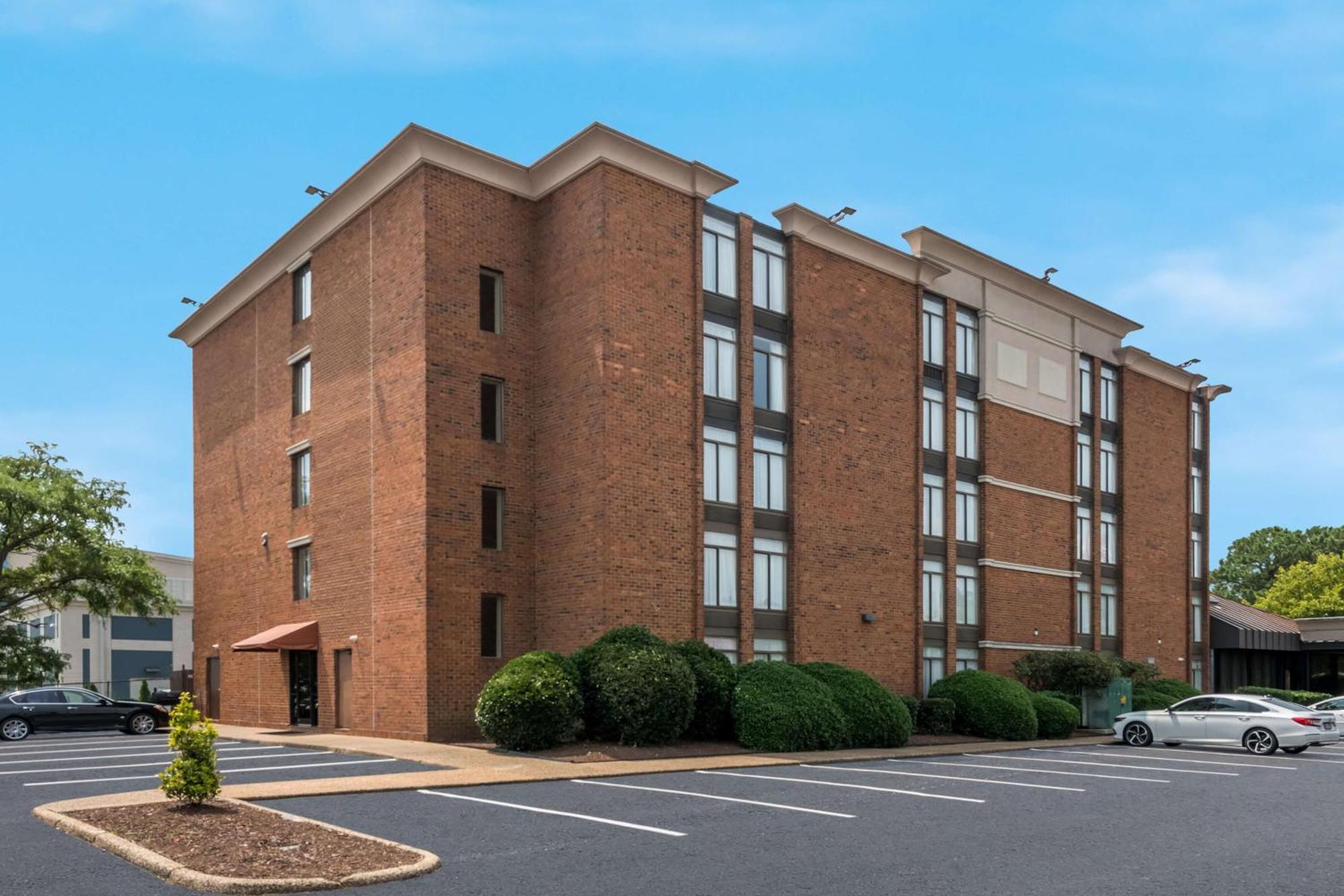 Best Western Hampton Coliseum Inn Eksteriør billede